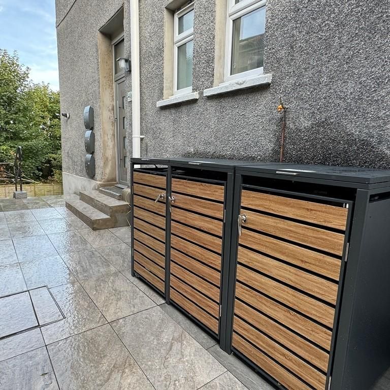 3 bedroom flat to rent - Photo 1