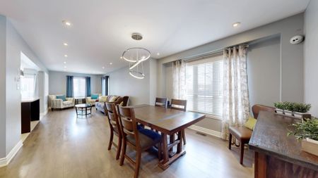 For Lease - 3941 Stardust Drive, Mississauga, Ontario - Photo 3