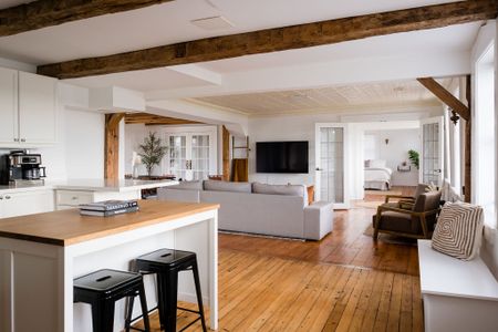 For Lease - 1334 Kelly Road, Prince Edward County, Ontario - Photo 2