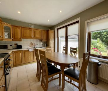 31 Hampton Court, Clontarf - Photo 2