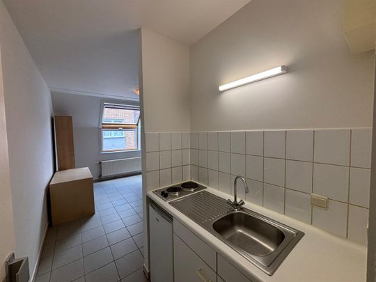 Drie beschikbare studio's in centrum Aalst - Photo 1