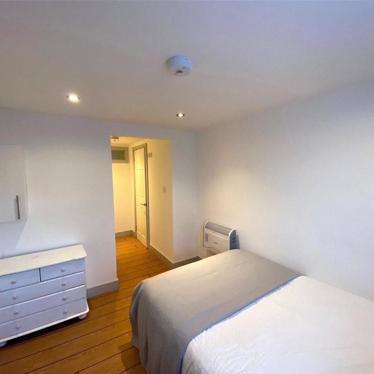 Property to rent - Photo 1