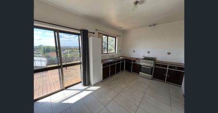 3 Bedroom Home Ready For You - Photo 4