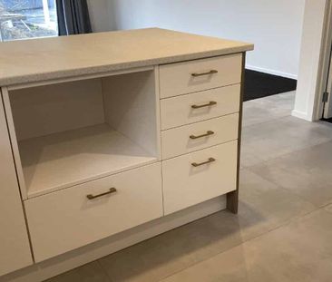 Nearly new on Manuka - Photo 1