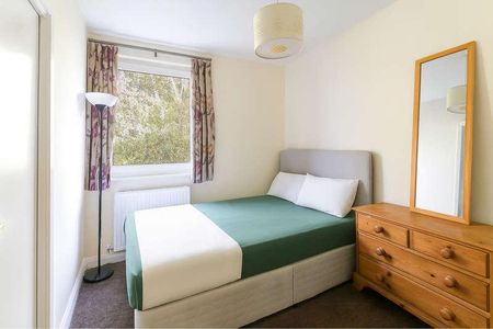 Langford Green, Camberwell, London, SE5 - Photo 4