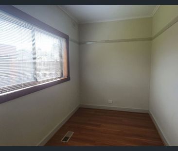 Comfort, Convenience & Future Potential - Photo 6