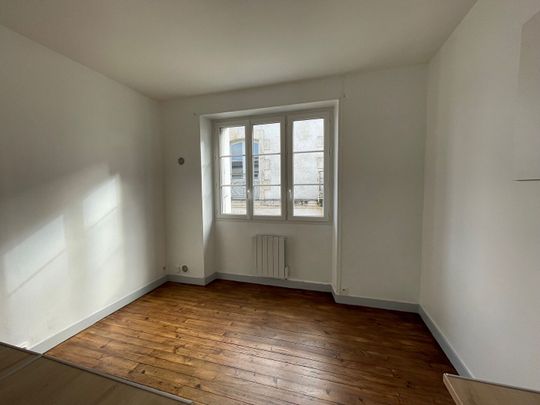 Location appartement 2 pièces, 26.00m², Fontenay-le-Comte - Photo 1