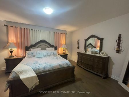 For Lease - 3041 Post Road, Oakville, Ontario - Photo 4