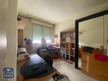Location Appartement 3 pièces 105m² VALENCIENNES 59300 - Photo 4