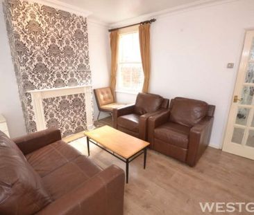 4 Bed - Pitcroft Avenue, Reading - Photo 2