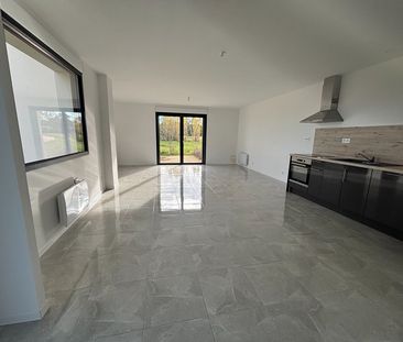 Location Maison 5 pièces 106m² - Photo 3