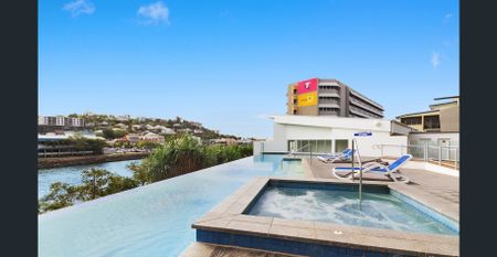 The Oaks - Studio Apartment - Photo 5