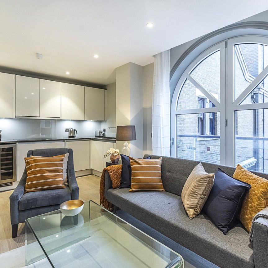 Ivory House West, Battersea, SW11, London - Photo 1