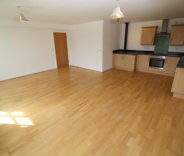 2 bedroom apartment to rent - Photo 4