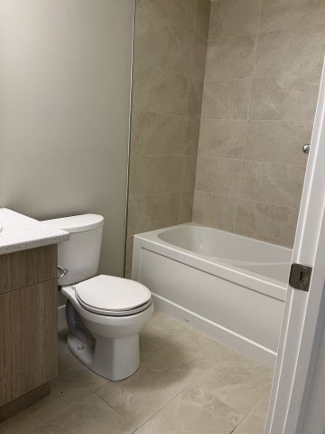 For Lease - 677 Chelton Road, London South, Ontario - Photo 5