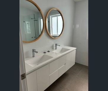 38a Priestman Avenue, Umina Beach, NSW 2257 - Photo 2