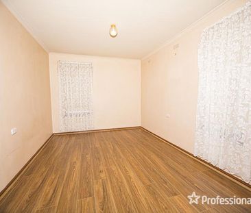 34 Bourne Street - Photo 2