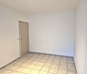 Centraal gelegen appartement TE HUUR! - Foto 1