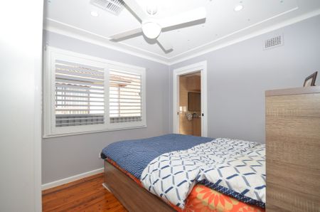 Modern 3 Bedroom Family Home - Photo 3