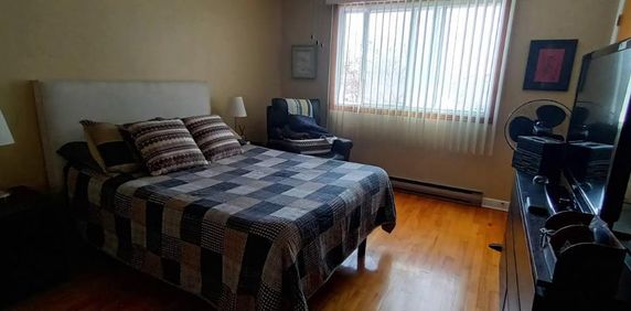 ST-LÉONARD GRAND 5 1/2 AVEC TERRASSE - Photo 2