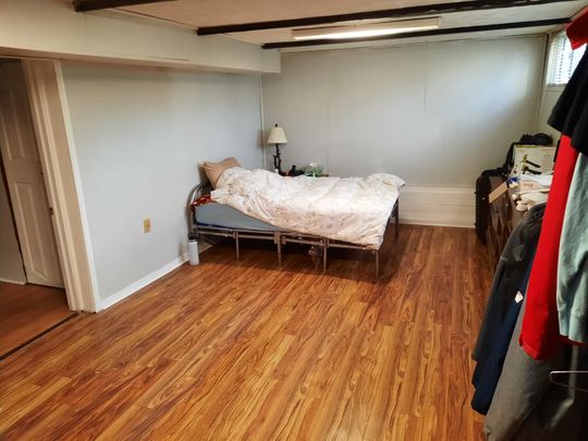For Lease - 155 Gunn Street Unit# Lower, Barrie, Ontario - Photo 1
