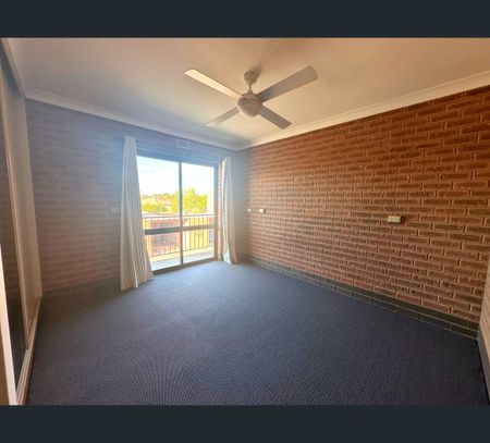 10/2 McKibbin Court, Wodonga, Vic 3690 - Photo 5