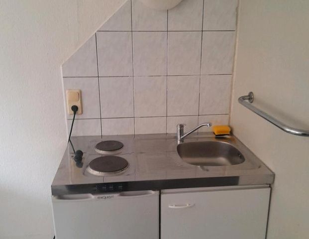 Möbliertes Einzelzimmer keine WG - Foto 1