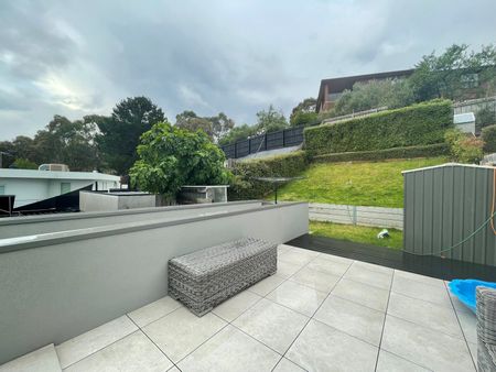 124A Devereaux Street, Oak Park VIC 3046 - Photo 2