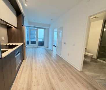 For Lease - 395 SQUARE ONE Drive Unit# 2012, Mississauga, Ontario - Photo 5