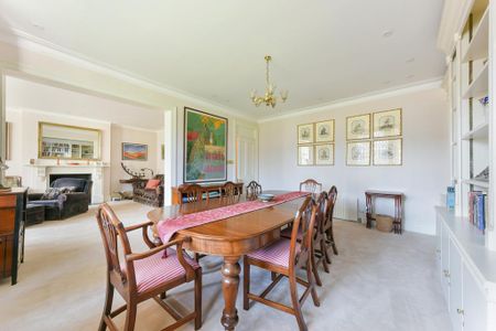 3 bedroom flat to rent - Photo 5