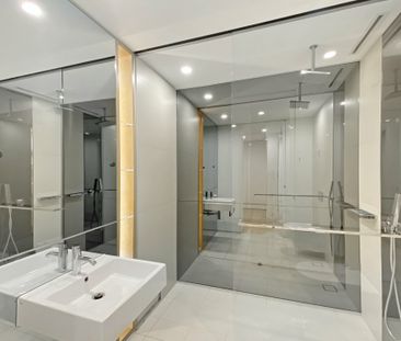 Beautiful 1 Bedroom Apartment! - Photo 5