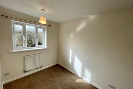 Seymour Avenue - Photo 3