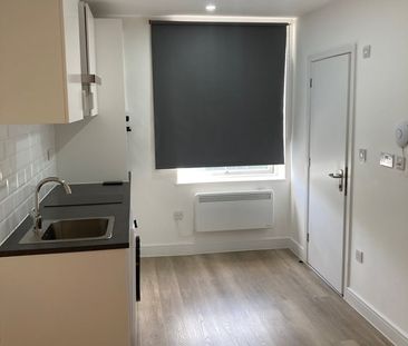 Studio Flat, Camberwell Road, SE5 - Photo 6