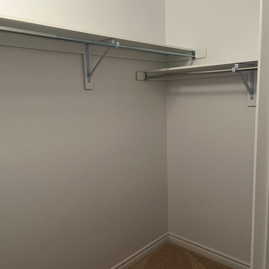 For Lease - 3007 Sierra Drive Unit# Main, Orillia, Ontario - Photo 1