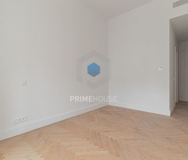 3 room luxury Apartment for rent in Beato, Lisbon - Photo 5