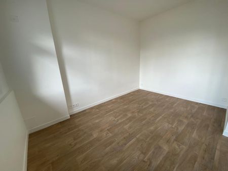 Location Appartement 1 pièce 27m² TOURS 37000 - Photo 4