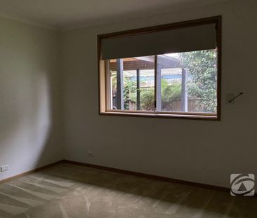 A FAMILY HOME! - Photo 5