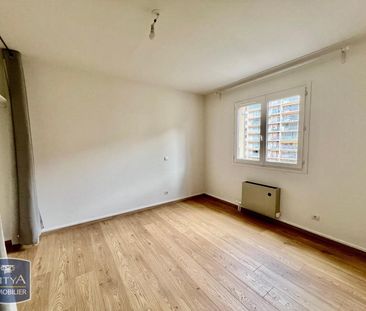 Location Appartement 2 pièces 47m² CHAMBERY 73000 - Photo 2