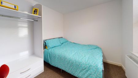6 bedroom house to rent - Photo 4
