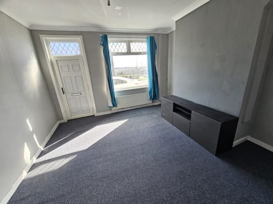 2 bed Terraced - To Let - Photo 1