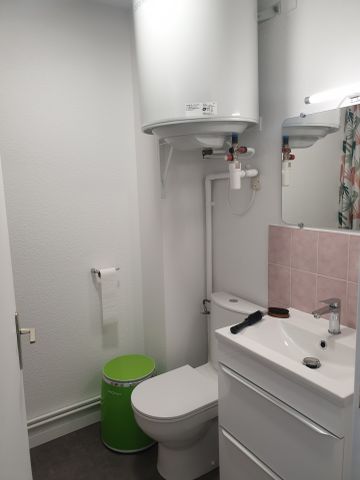 Location Appartement 1 pièce 23m² AUBIERE 63170 - Photo 4