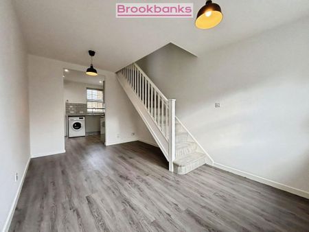 1 bedroom terraced house to rent - Photo 2