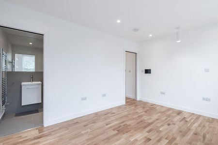 Studio to rent - Photo 3