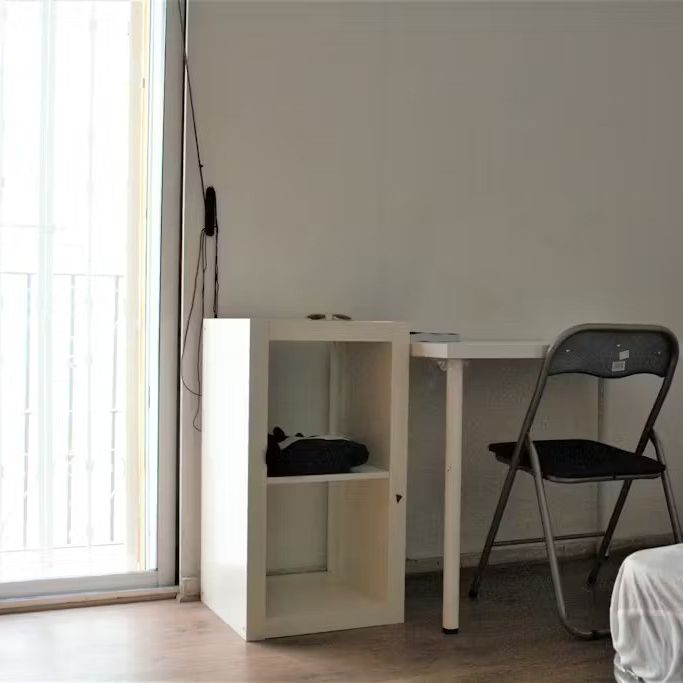 Calle Levíes, Sevilla, Andalusia 41004 - Photo 1