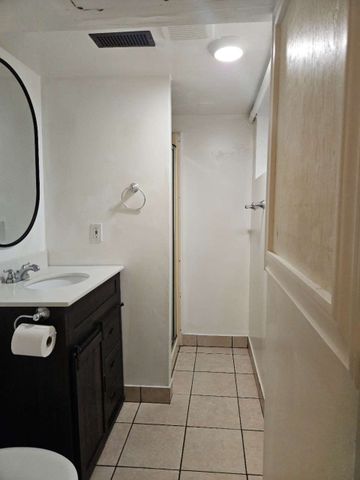 For Lease - 223 Browndale Cres Lower N/A Unit# 2, Richmond Hill, Ontario - Photo 5