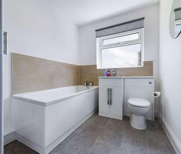 Bracken Walk, Markfield, LE67 - Photo 3