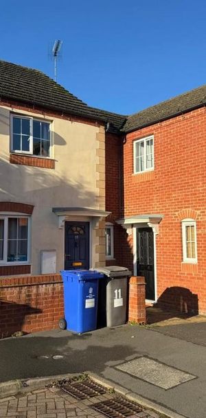 2 bedroom terraced house to rent - Photo 1