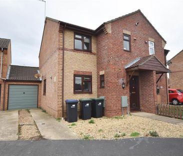 3 bedroom semi-detached house to rent - Photo 6