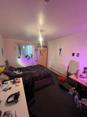 3 bedroom house to rent - Photo 3