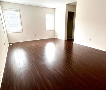 For Lease - 83 Tango Crescent, Newmarket, Ontario - Photo 1